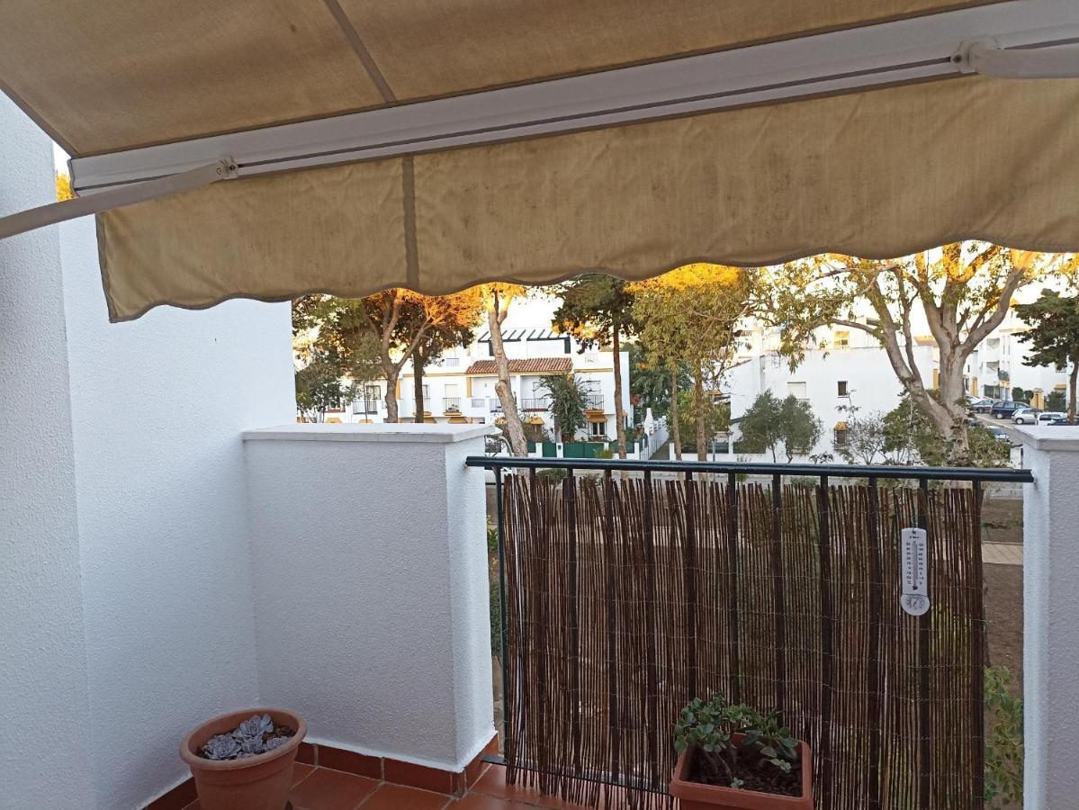 Apartamento En Zona Atalaya Con Garaje Y Wifi Conil De La Frontera Esterno foto