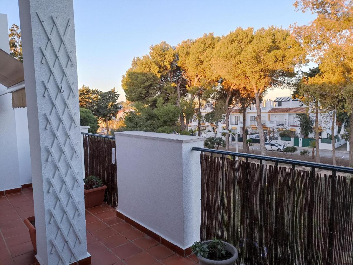 Apartamento En Zona Atalaya Con Garaje Y Wifi Conil De La Frontera Esterno foto